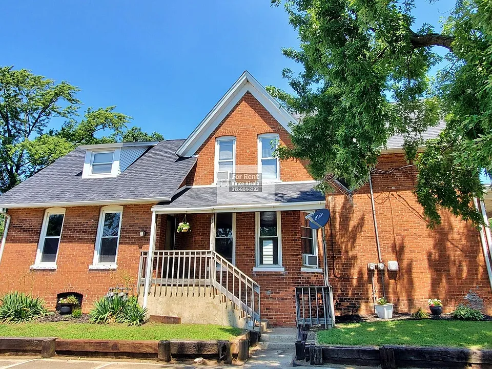 215 Cleveland Ave #1