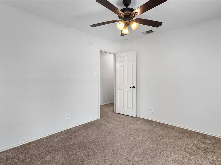 409 Cedar Mound Pass — Photo 14