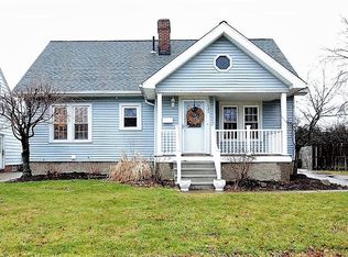 1427 E Miner Rd, Mayfield, OH 44124