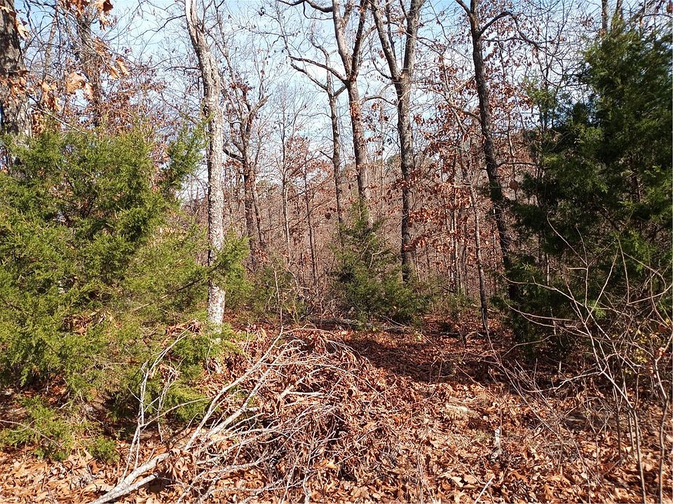 1st image of 15 Fountainhall Ln