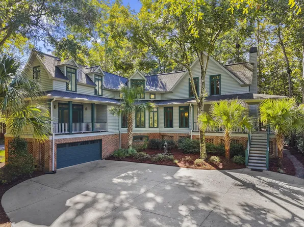 8634 W Fairway Woods Dr, North Charleston, SC 29420