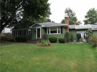 132 Lydia St, Rochester, NY 14612