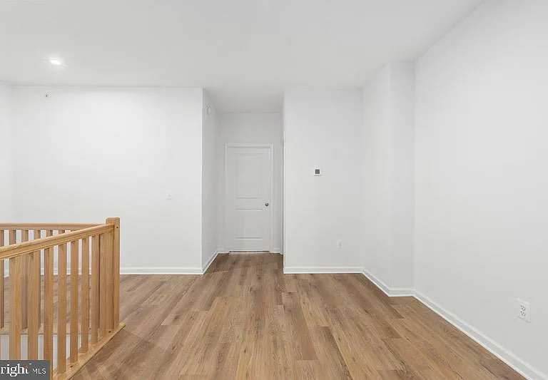 2534 Neabsco Common Pl — Photo 5