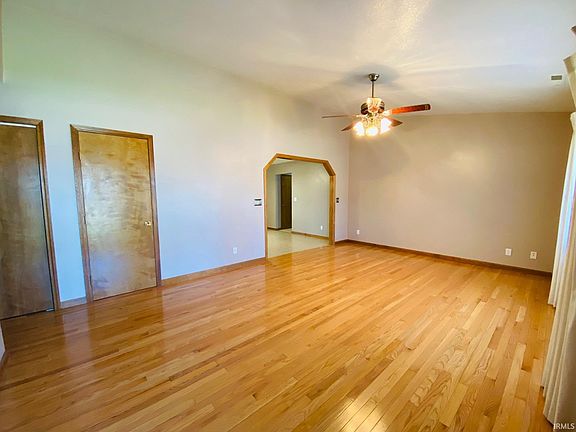 2nd image of 4422 Obing Strasse