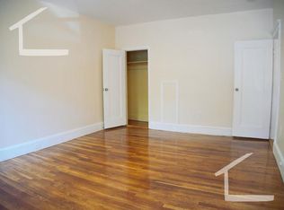 10 Boston St #L01, Brookline, MA 02446