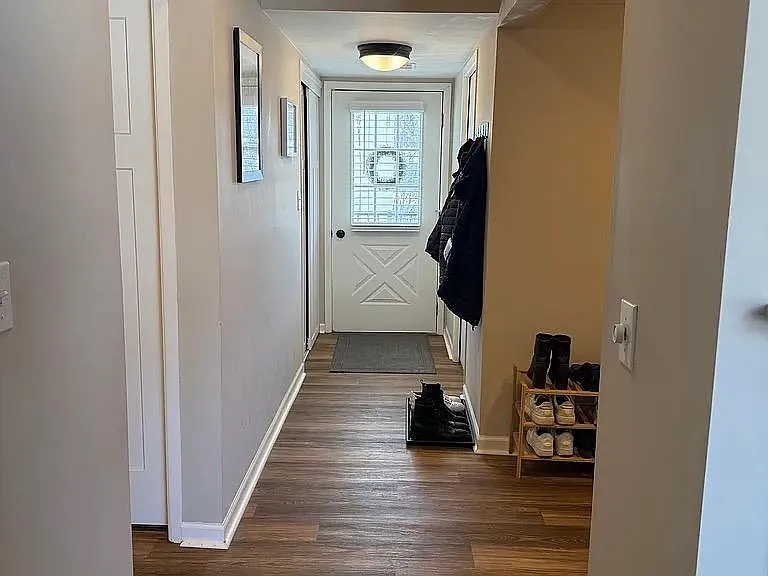 42556 Plymouth Hollow Dr — Photo 2