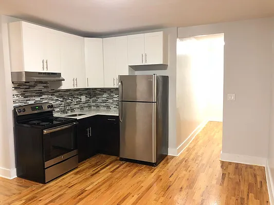 Rented by Lang Realty LLC | media 2