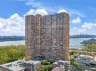 100 Old Palisade Rd APT 2311, Fort Lee, NJ 07024
