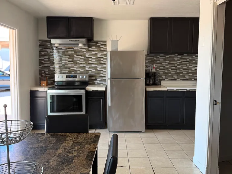 9842 N McGinnis Rd #2 — Photo 4