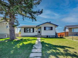 43 N Maranda Close NE, Calgary, AB T2A 3E7