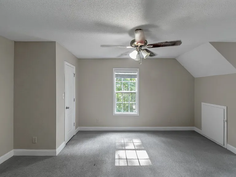 105 Bradford Pl — Photo 24