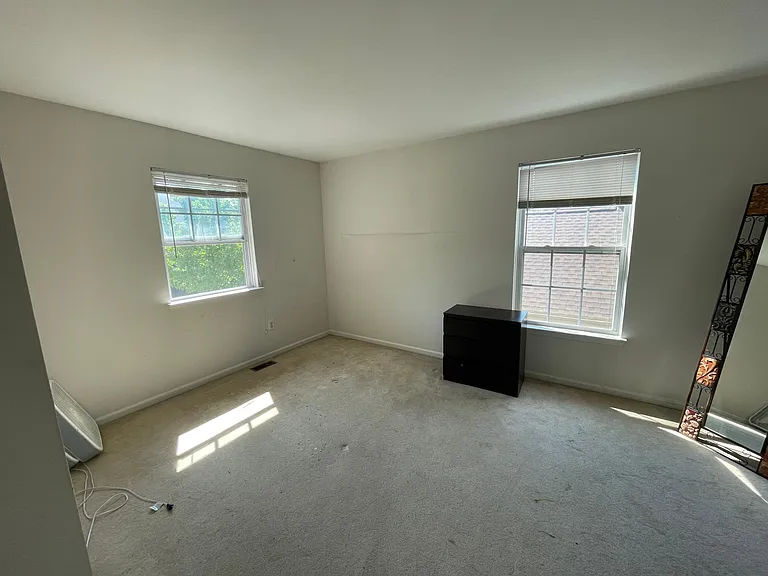 4134 Strathmore Ln — Photo 6