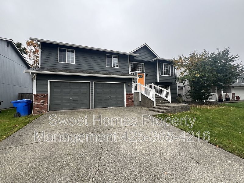 1st image of 10012 140th Street Ct E