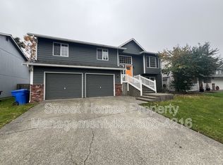 10012 140th Street Ct E, Puyallup, WA 98373