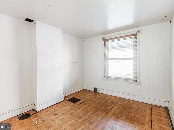 4th image of 1350 S Melville St