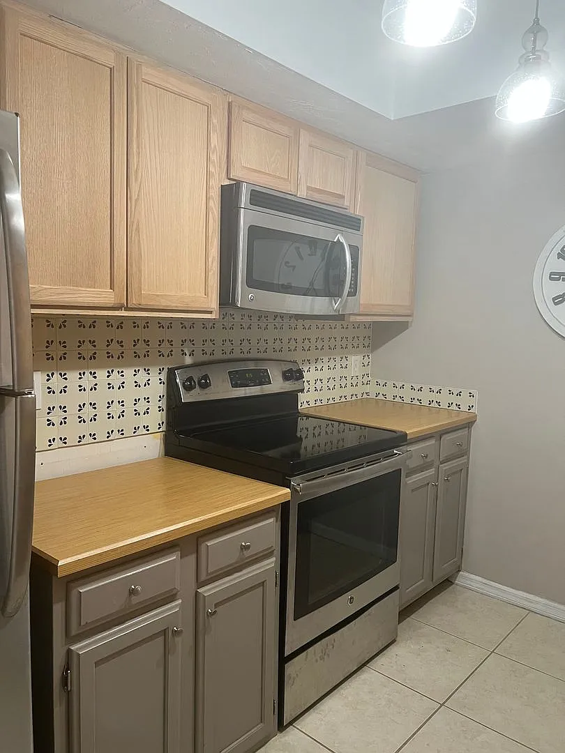 3BD/ 3BA Condo in Rockwood Villas — Photo 2