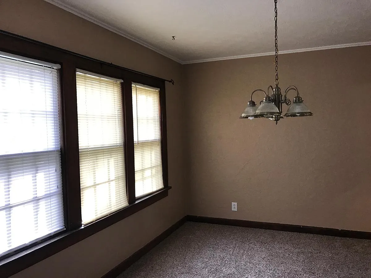 4 bed, 1544 sqft, $1,995 — Photo 4