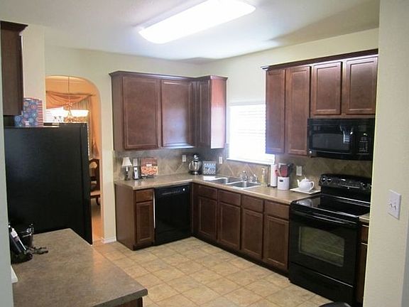 3rd image of 6529 Costa Dr
