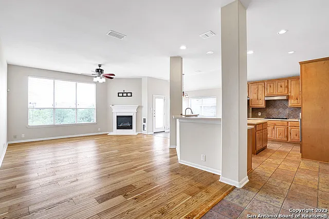 12943 Palatine Hl — Photo 5