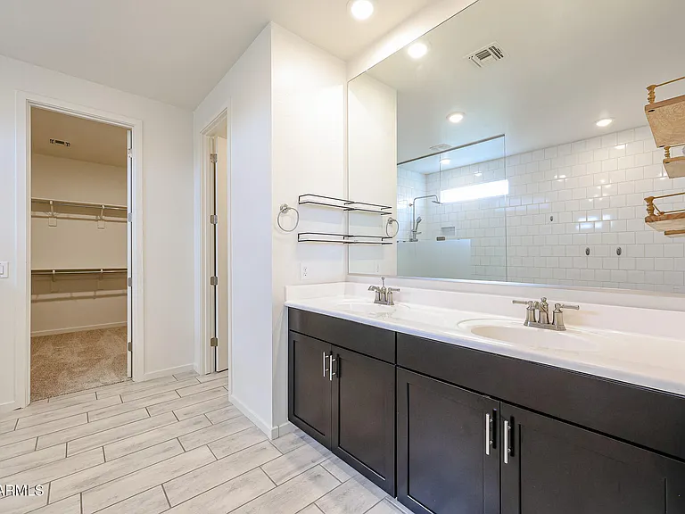 14090 W Old Oak Ln — Photo 47