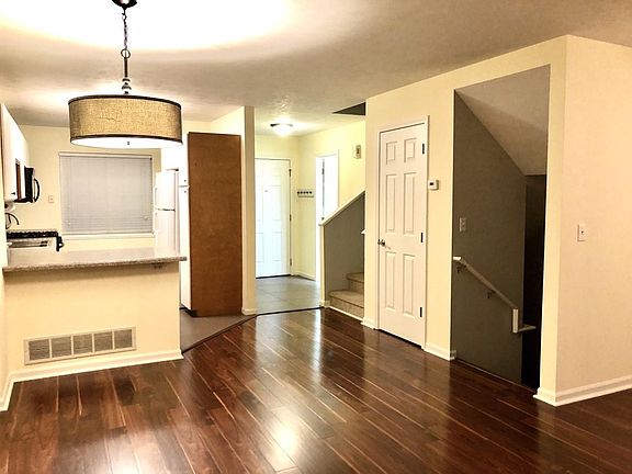 5th image of 962 Ada Place Dr SE