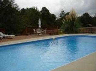 16 Friendship Rd, Euharlee, GA 30145