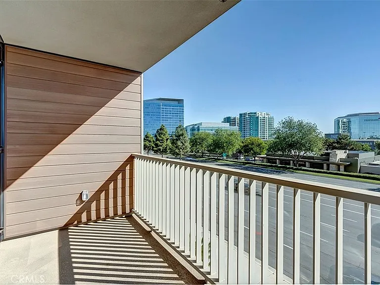 4407 Rivington — Photo 23