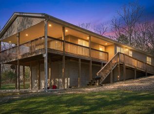 942 Lake Forest Drive, Galena, MO 65656