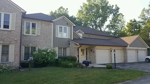 168 Grove Ave #D Photo 1