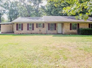 301 Hall St, New Boston, TX 75570