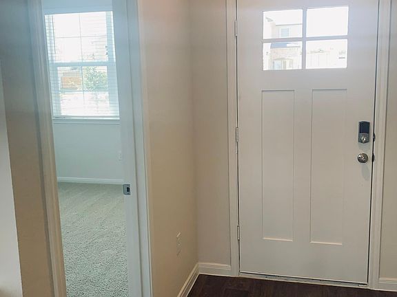 3rd image of 305 Brooklyn Dr