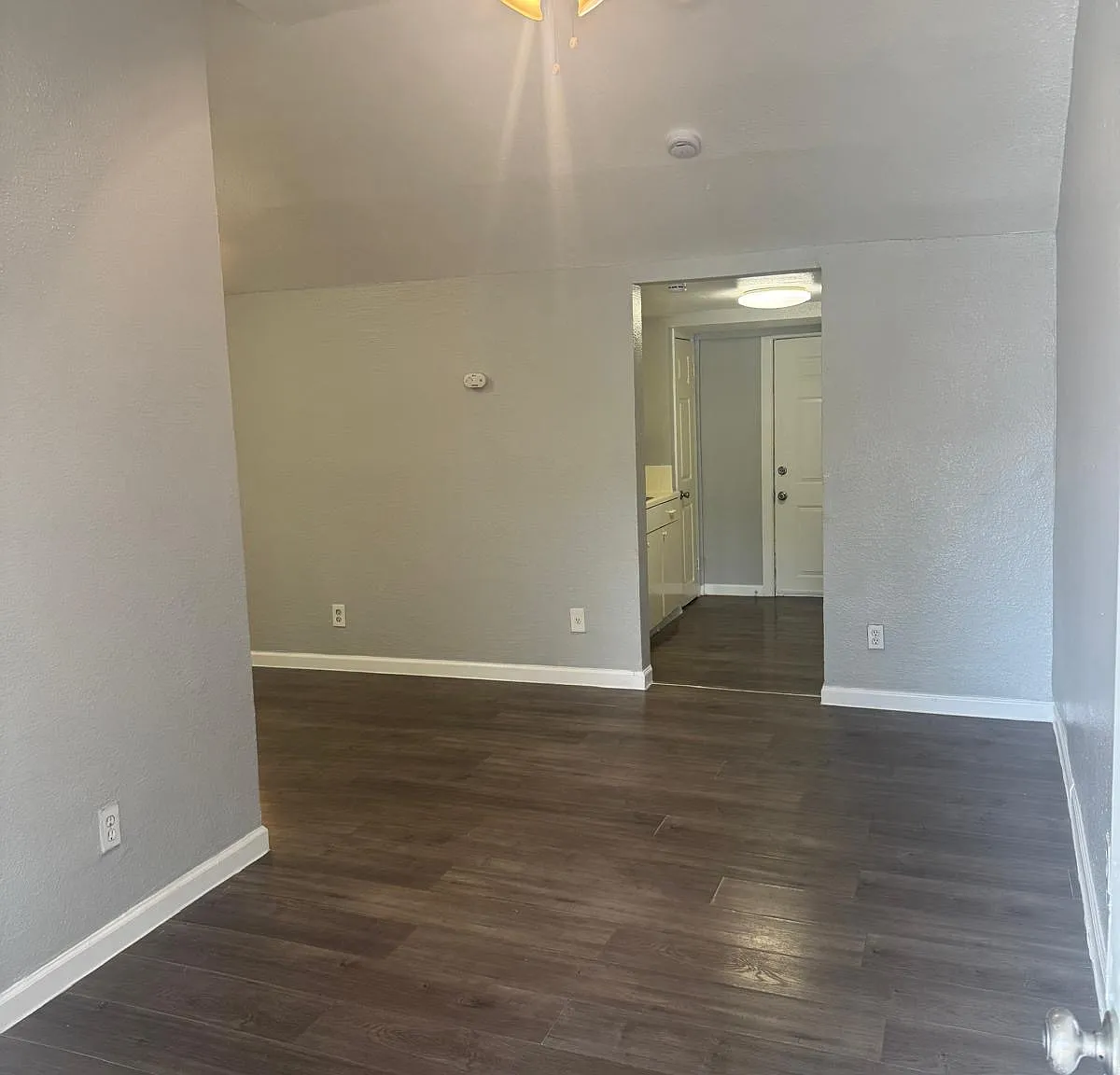 2 bed, $725 — Photo 3