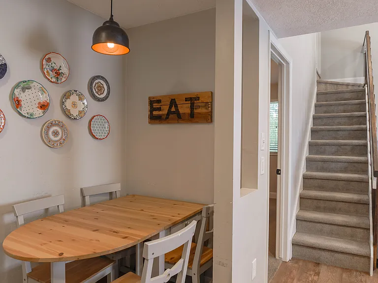 Breakfast nook