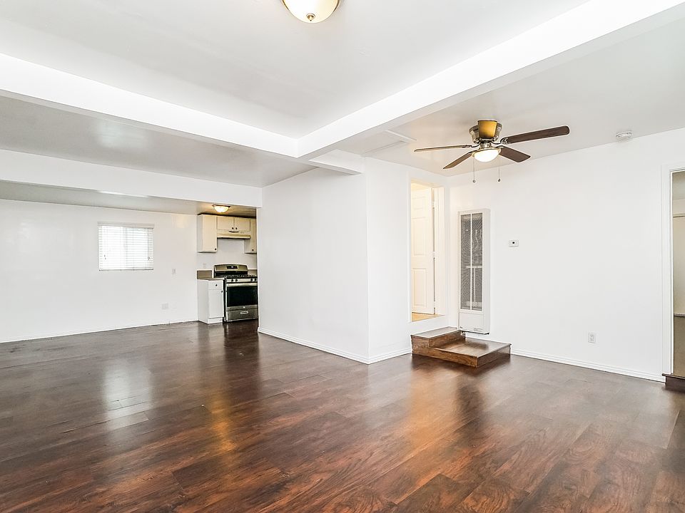 1st image of 903 E Colden Ave