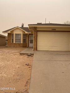 12009 Castle Woods Dr, El Paso, TX, 79936