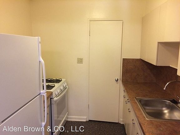 2nd image of 1357 N Williams St APT 104