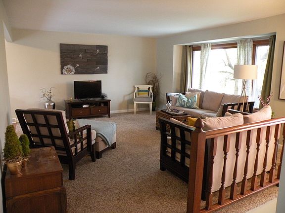 3rd image of 1616 27th Avenue Ct