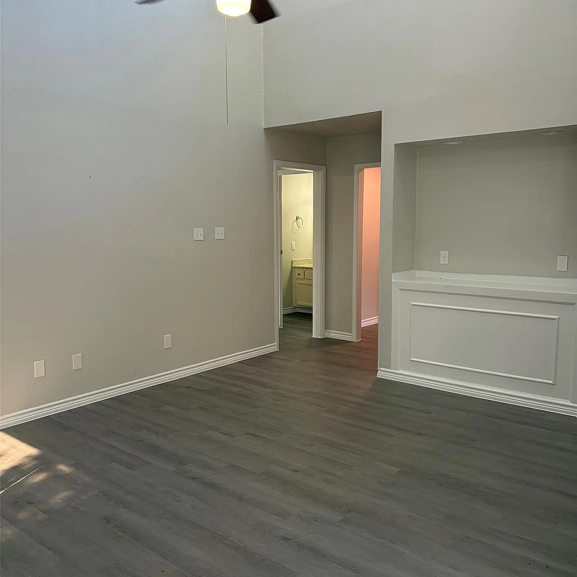 2 bed, 2.0 bath, 904 sqft, $1,295 — Photo 3