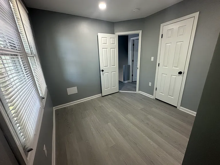 5420 B St SE — Photo 14