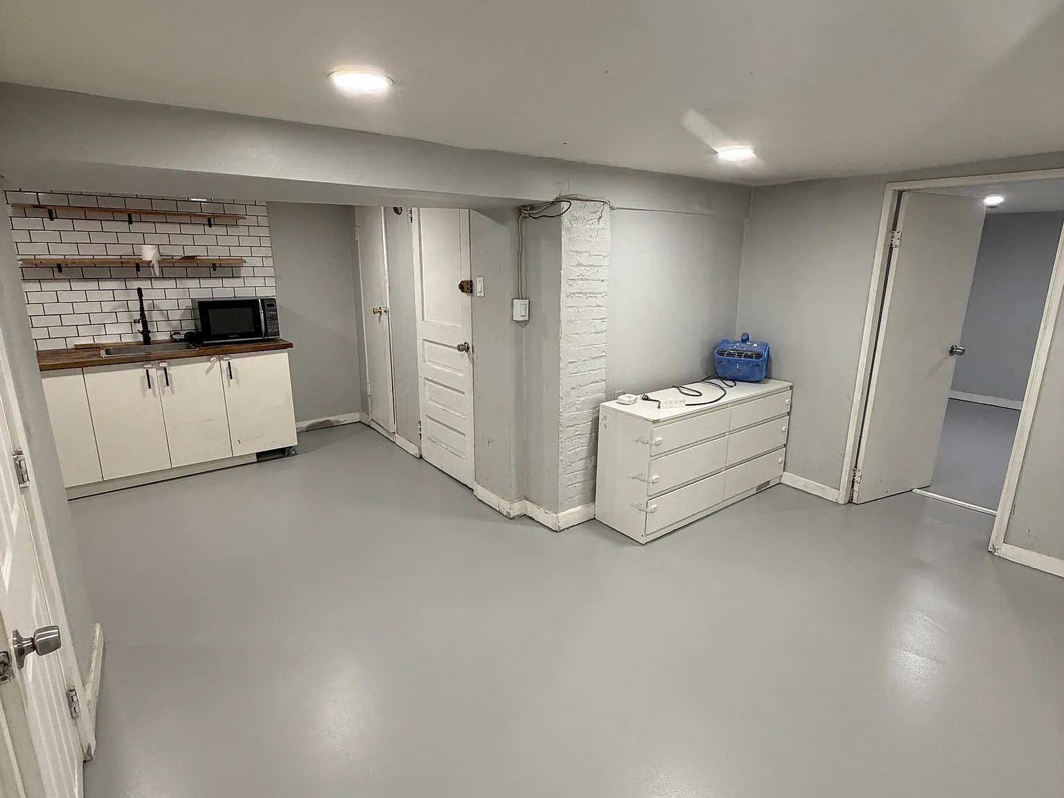 2 bed, 550 sqft, $1,300 — Photo 3