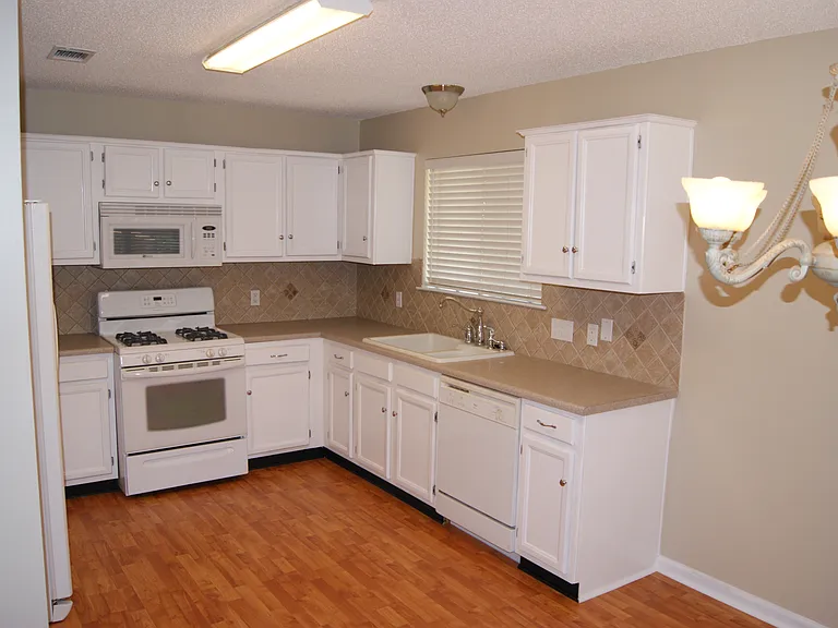 11055 Mortons Xing #1 — Photo 2