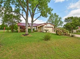102 Lambs Trl, Buda, TX 78610
