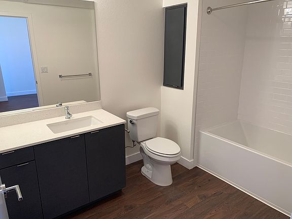 5th image of 4330 Alabama St #412