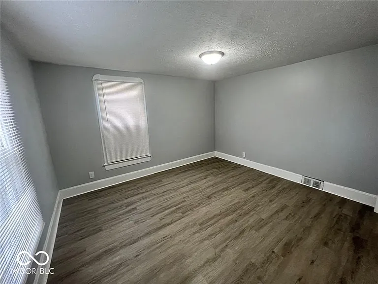 1038 N Tuxedo St #B — Photo 10