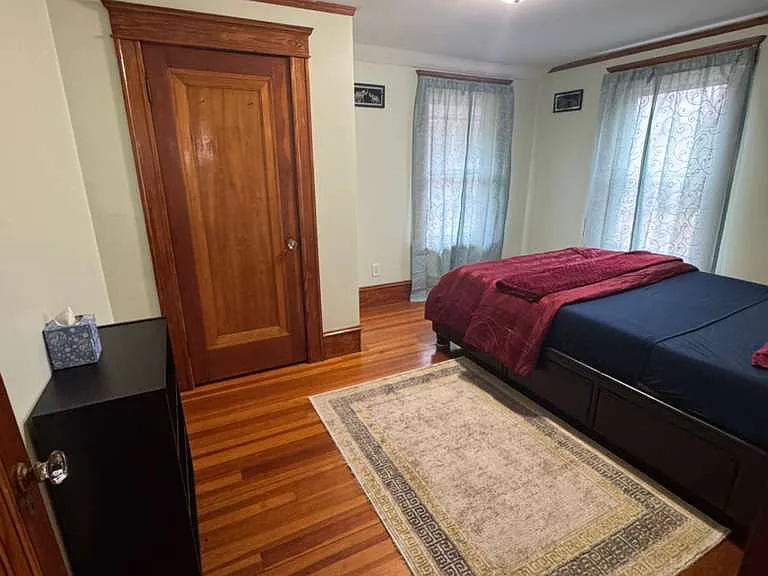 2 Brook St #2 — Photo 24