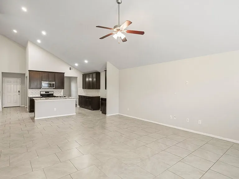 2202 Tannin Trce — Photo 10