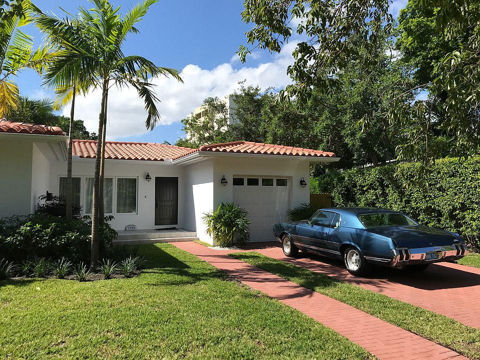2nd image of 5990 NE 6th Ct