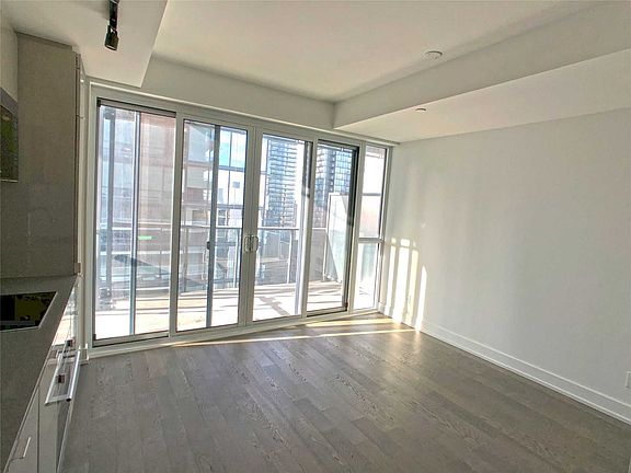 3rd image of 7 Grenville St #3002