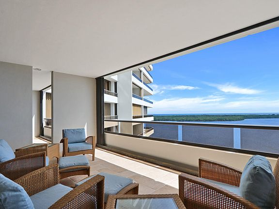5th image of 100 Lakeshore Dr APT 857