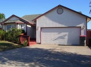 838 E 9th Ct, Lafayette, OR 97127